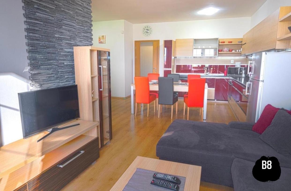 Apartman Velka Lomnica B8 Apartment ภายนอก รูปภาพ